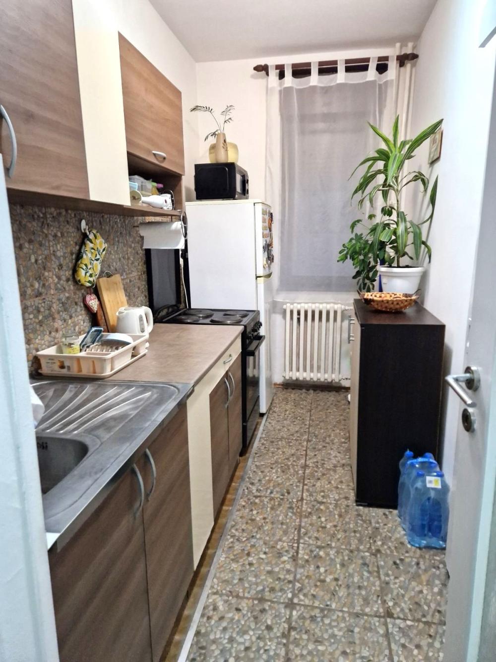 Slika 2 - Dvosoban stan za izdavanje, 400€