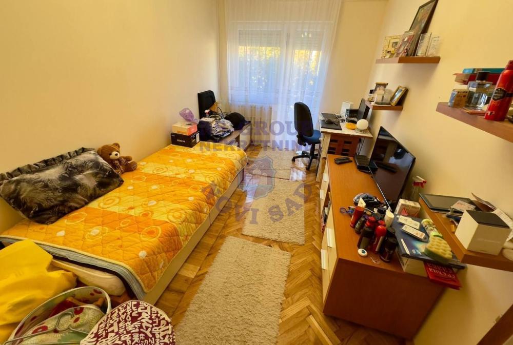 Slika 1 - Četvorosoban stan na prodaju, 88m2, 139.050€