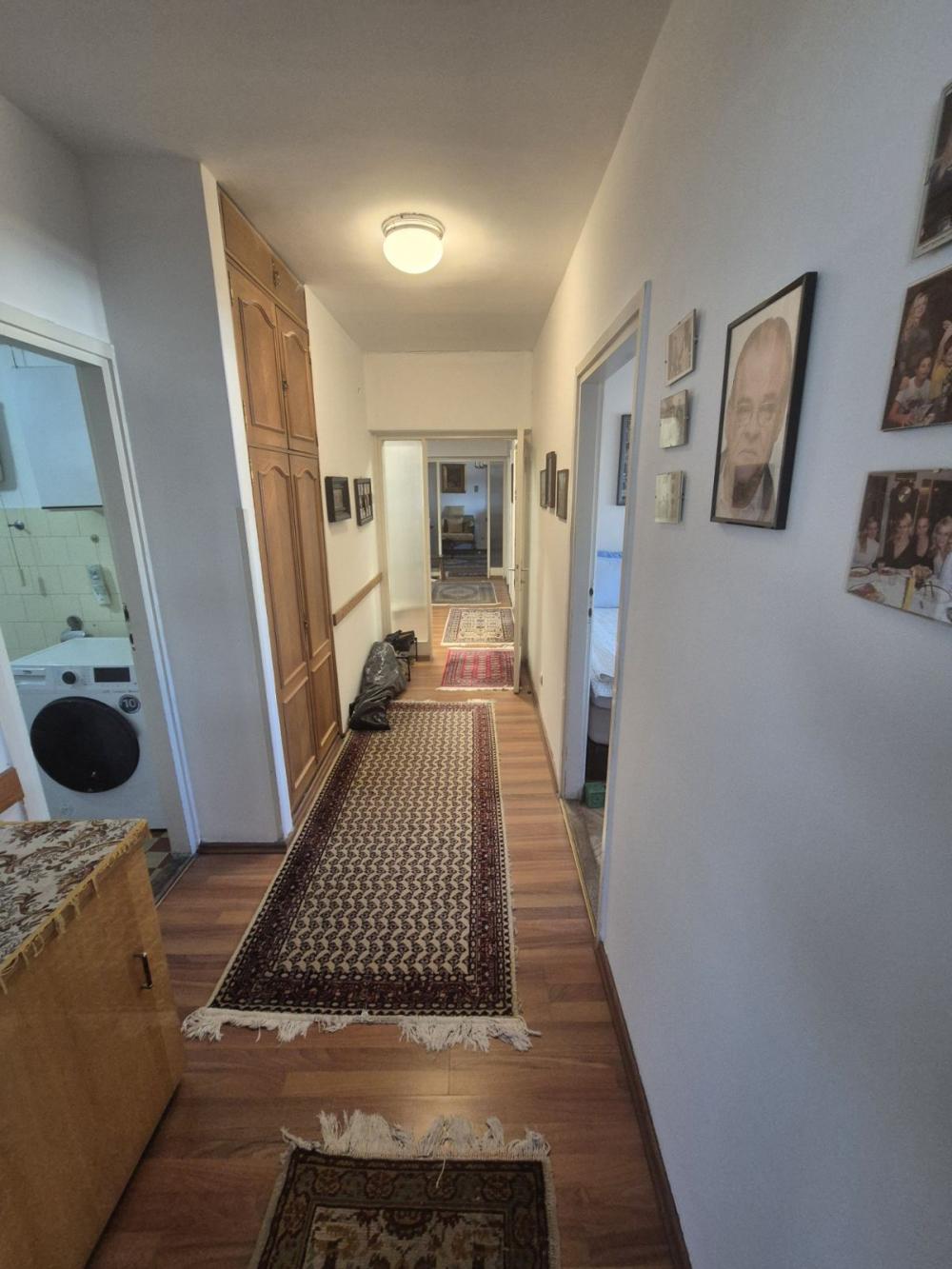 Slika 11 - Bulevar Arsenija Čarnojevića, Četvoroiposoban stan na prodaju, 122m2, 399.000€