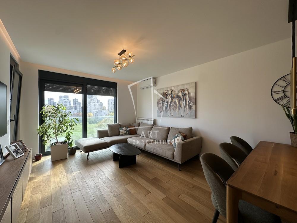 Glavna slika -Vojvođanska, Četvorosoban stan na prodaju, 98m2, 400.000€