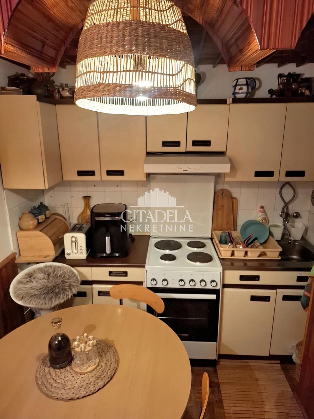 Slika 9 - Luke Vojvodića, Dvosoban stan na prodaju, 39m2, 79.000€