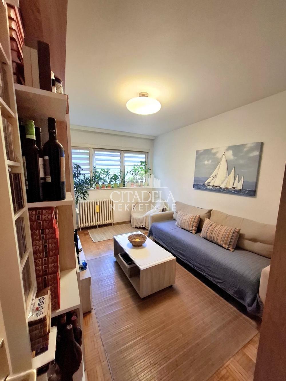 Slika 2 - Luke Vojvodića, Dvosoban stan na prodaju, 39m2, 79.000€