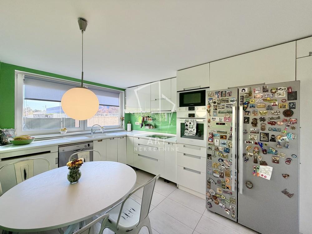 Slika 3 - Danka Popovića,  Lokal na prodaju, 174m2, 400.000€