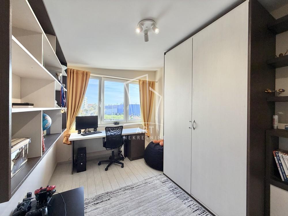 Slika 10 - Danka Popovića,  Kuća na prodaju, 174m2, 400.000€