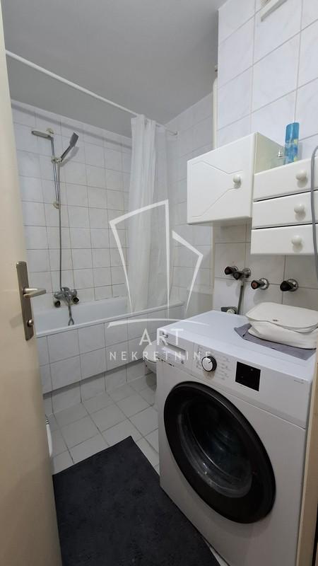 Slika 6 - Bulevar Mihajla Pupina, Jednosoban stan za izdavanje, 38m2, 400€