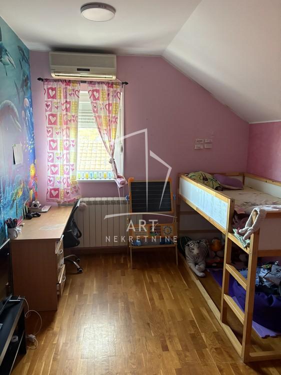 Slika 11 - Cvetanova Ćuprija, Četvorosoban stan na prodaju, 104m2, 225.000€