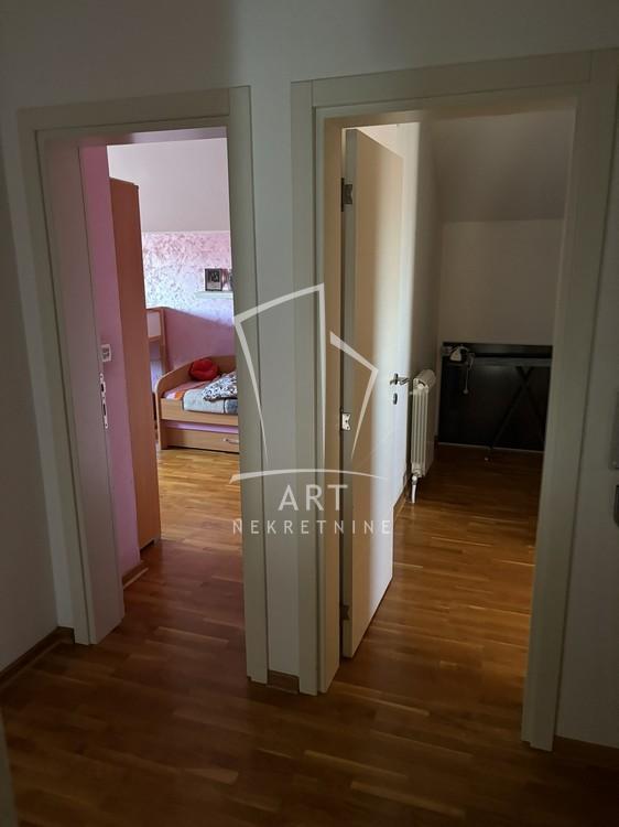 Slika 10 - Cvetanova Ćuprija, Četvorosoban stan na prodaju, 104m2, 225.000€