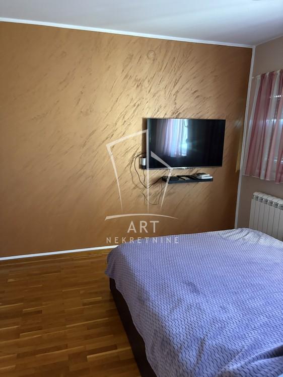 Slika 7 - Cvetanova Ćuprija, Četvorosoban stan na prodaju, 104m2, 225.000€