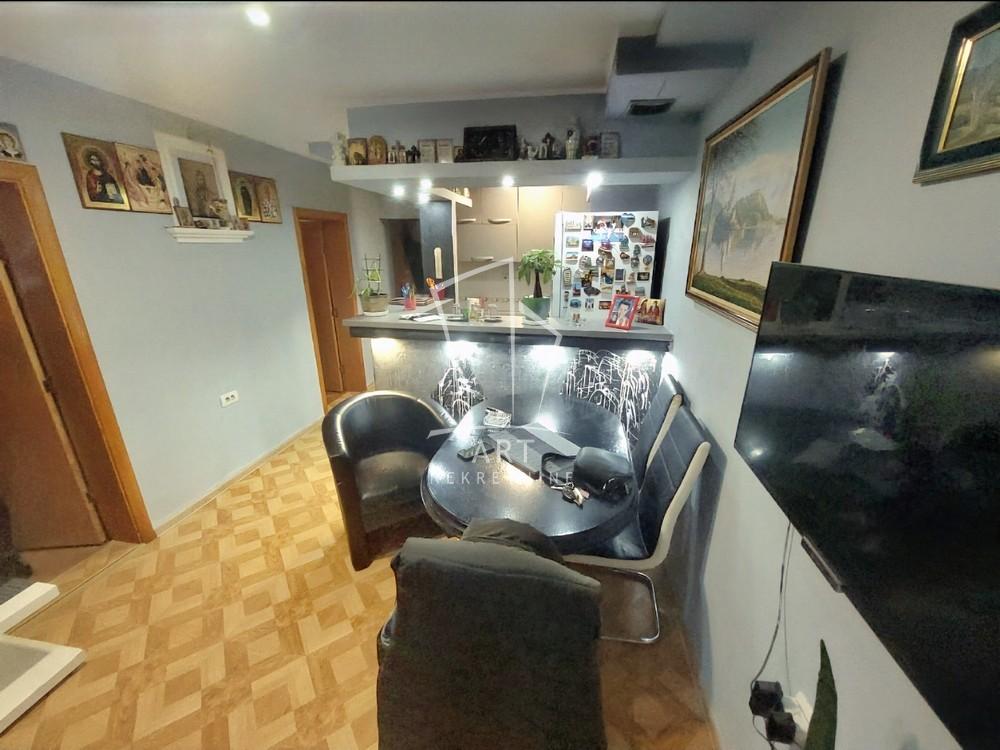 Slika 1 - Salvadora Aljendea, Trosoban stan za izdavanje, 47m2, 500€