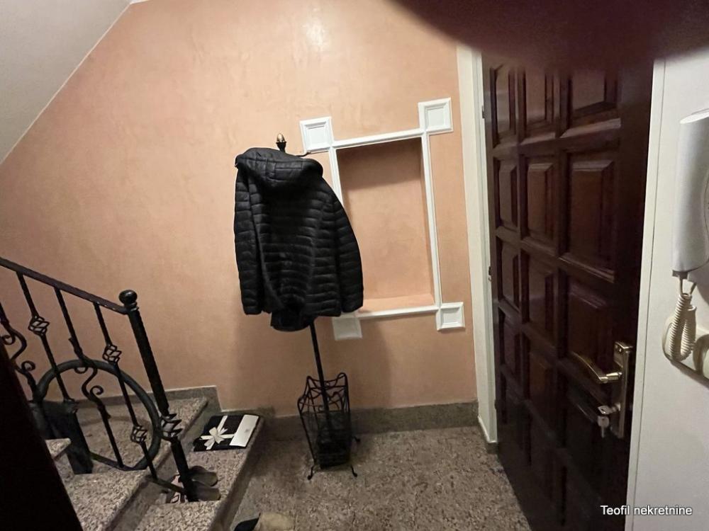 Slika 5 - Barska, Trosoban stan za izdavanje, 71m2, 650€