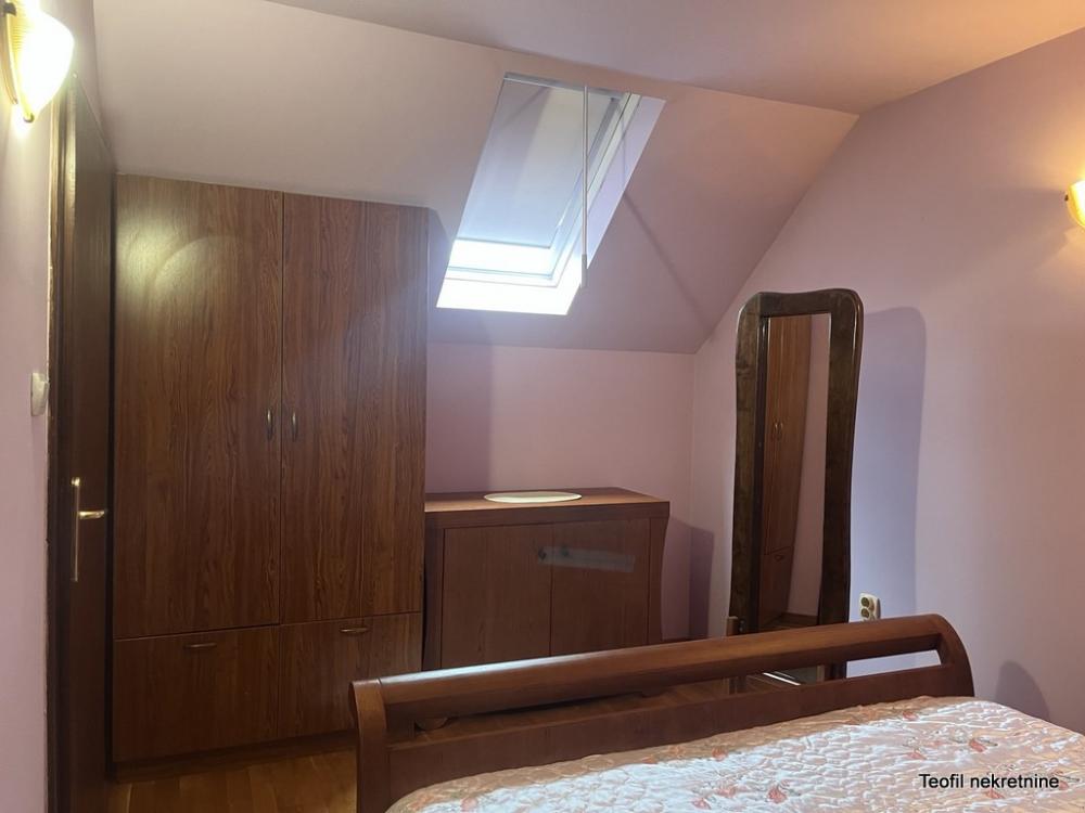 Slika 8 - Barska, Trosoban stan za izdavanje, 71m2, 650€