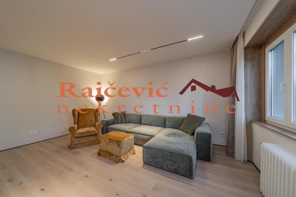 Slika 2 - Bulevar Vojvode Misica, Trosoban stan na prodaju, 78m2, 289.000€