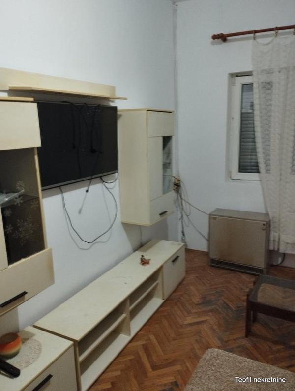 Slika 2 - Đorđa Ćutukovića, Trosoban stan za izdavanje, 68m2, 450€