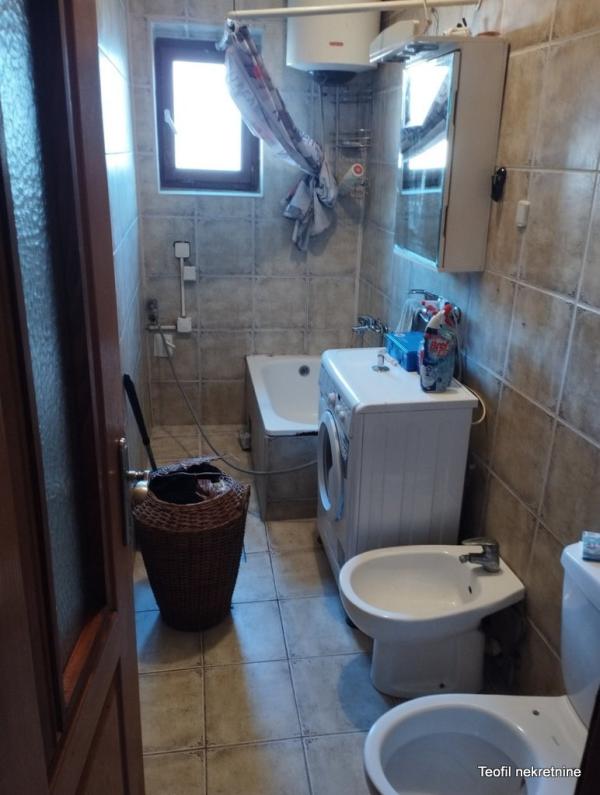 Slika 10 - Đorđa Ćutukovića, Trosoban stan za izdavanje, 68m2, 450€