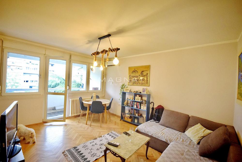 Glavna slika oglasa 372747