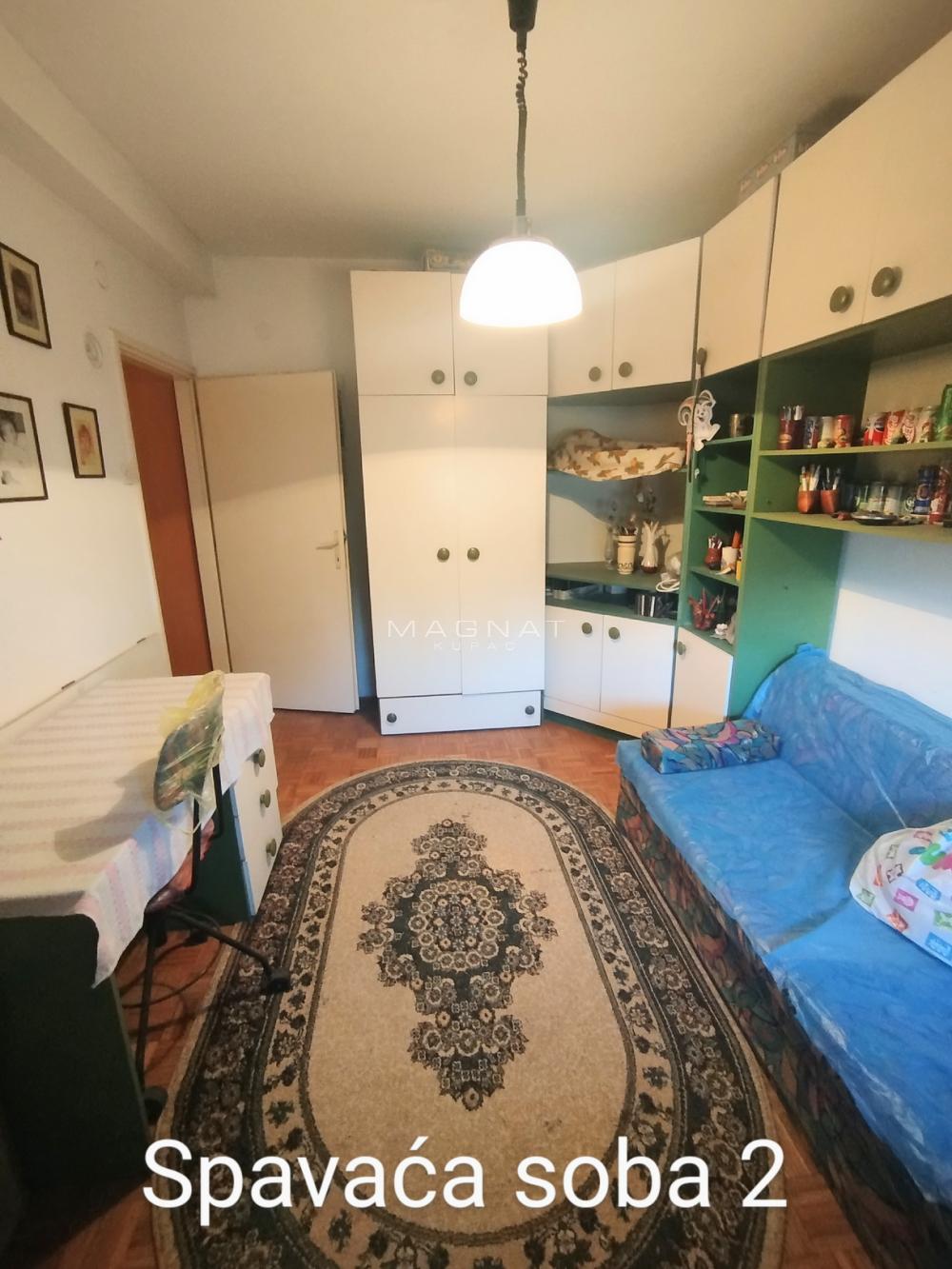 Slika 6 - Srpskog Husinskog puka, Trosoban stan na prodaju, 77m2, 89.000€