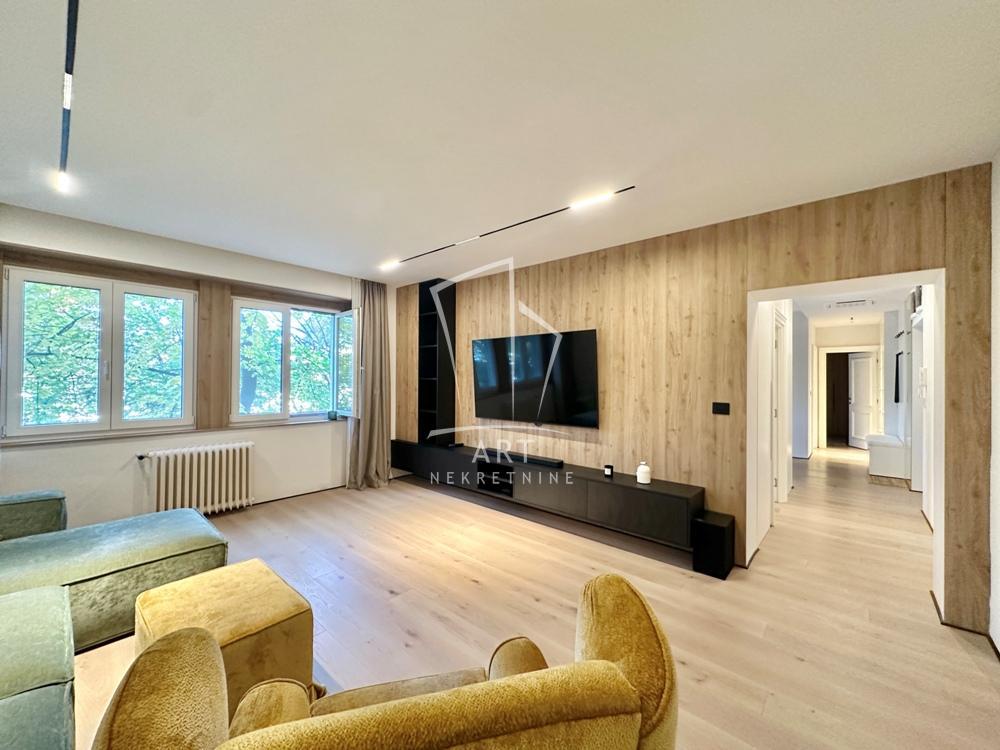 Glavna slika -Bulevar Vojvode Mišića, Dvoiposoban stan na prodaju, 70m2, 289.000€