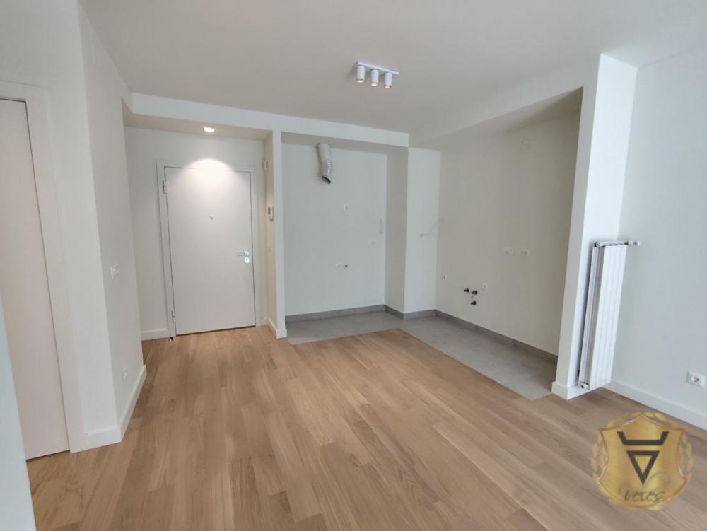 Slika 2 - Dvosoban stan za izdavanje, 57m2, 900€