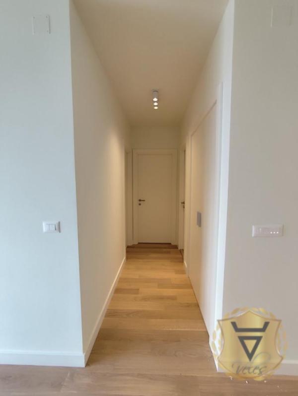 Slika 8 - Trosoban stan za izdavanje, 73m2, 1.400€