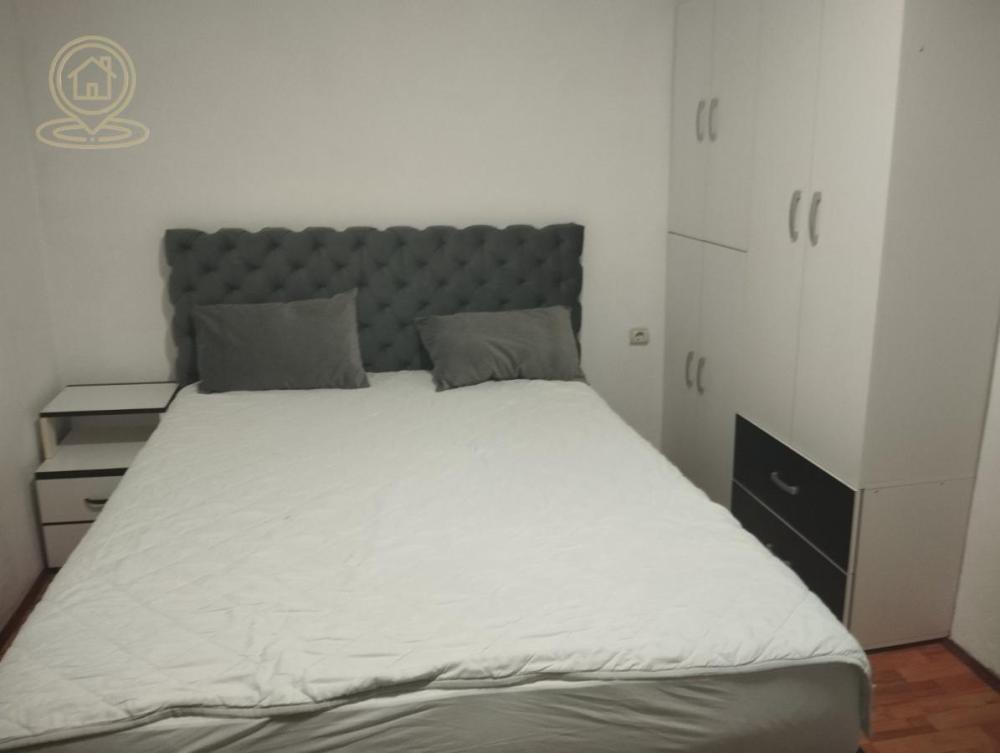 Slika 1 - Kuća za izdavanje, 40m2, 250€