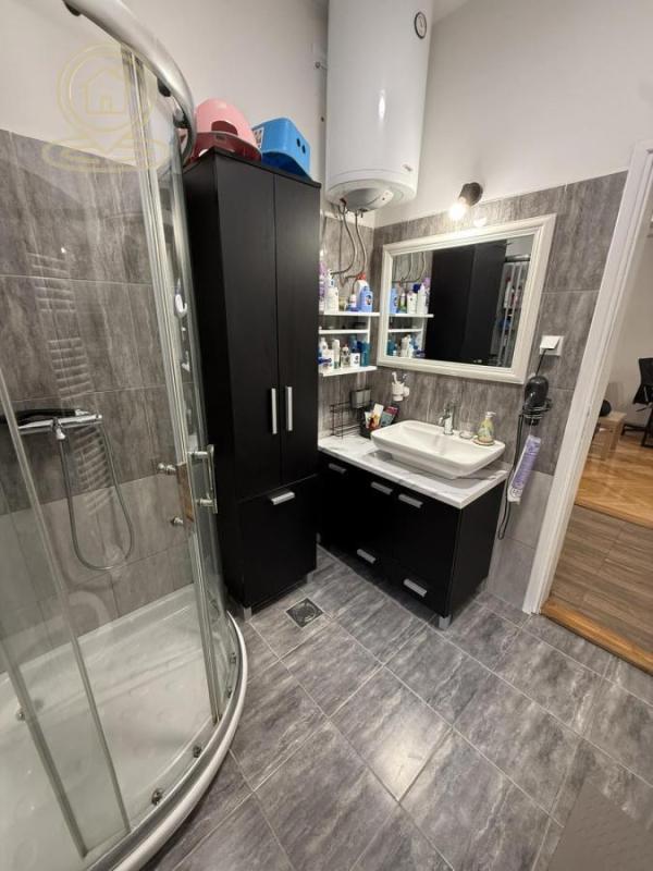 Slika 5 - Kuća za izdavanje, 120m2, 1.300€