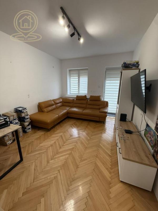 Slika 6 - Kuća za izdavanje, 120m2, 1.300€