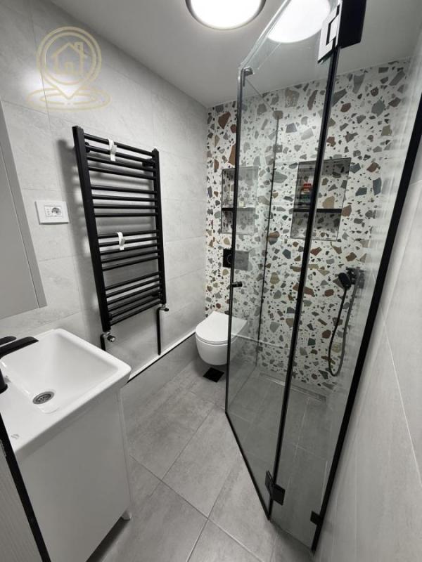 Slika 8 - Kuća za izdavanje, 120m2, 1.300€