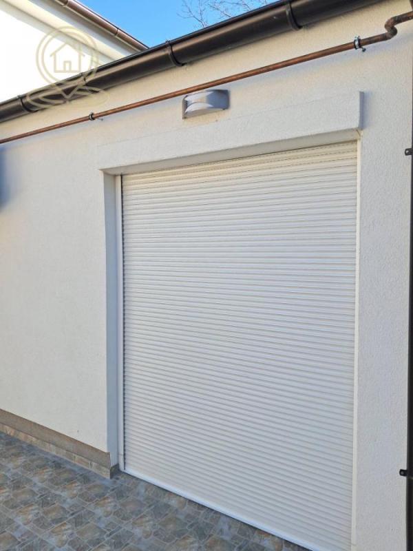 Slika 11 -  Kuća za izdavanje, 90m2, 950€