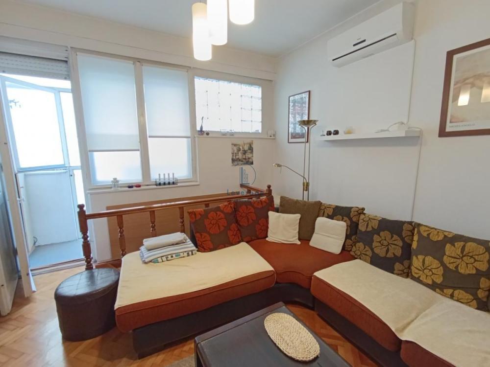 Glavna slika -Varvarinska, Dvoiposoban stan za izdavanje, 50m2, 450€