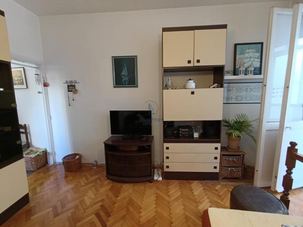 Slika 2 - Varvarinska, Dvoiposoban stan za izdavanje, 50m2, 450€