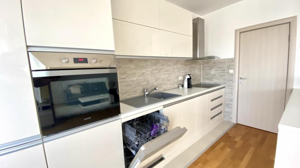 Slika 3 - Trosoban stan za izdavanje, 80m2, 1.000€