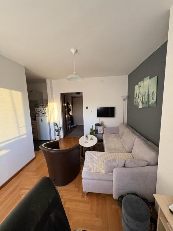 Glavna slika oglasa 372796