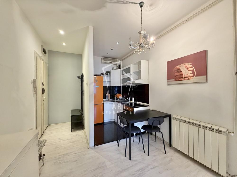 Slika 6 - Crnogorska, Dvosoban stan za izdavanje, 55m2, 850€