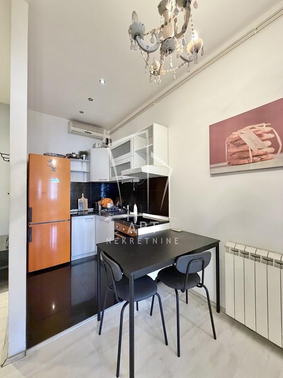 Slika 5 - Crnogorska, Dvosoban stan za izdavanje, 55m2, 850€