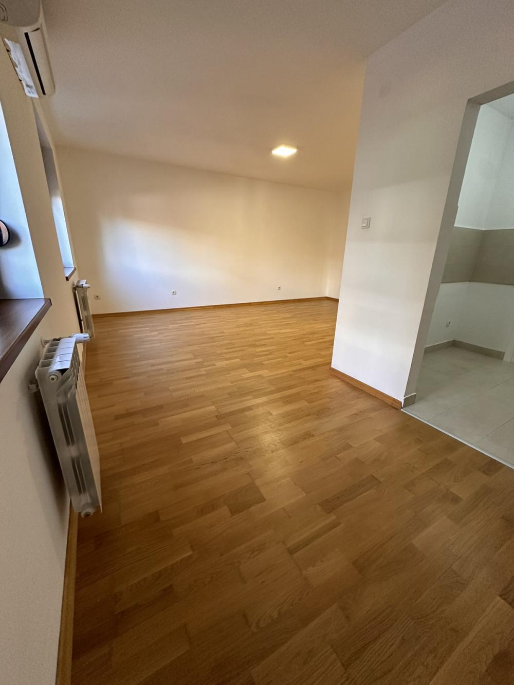 Slika 2 - Kruševačka, Dvosoban stan za izdavanje, 58m2, 450€