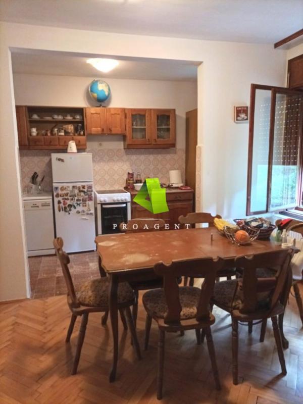 Slika 1 -  Kuća na prodaju, 370m2, 170.000€