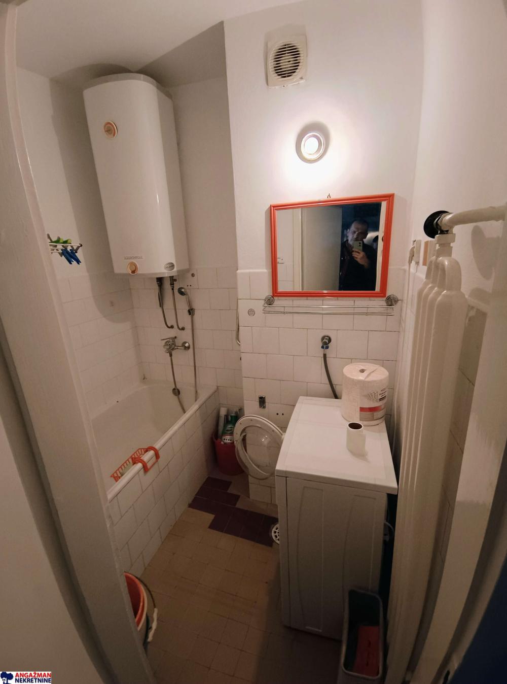 Slika 7 - Bulevar Mihajla Pupina, Trosoban stan na prodaju, 77m2, 275.000€