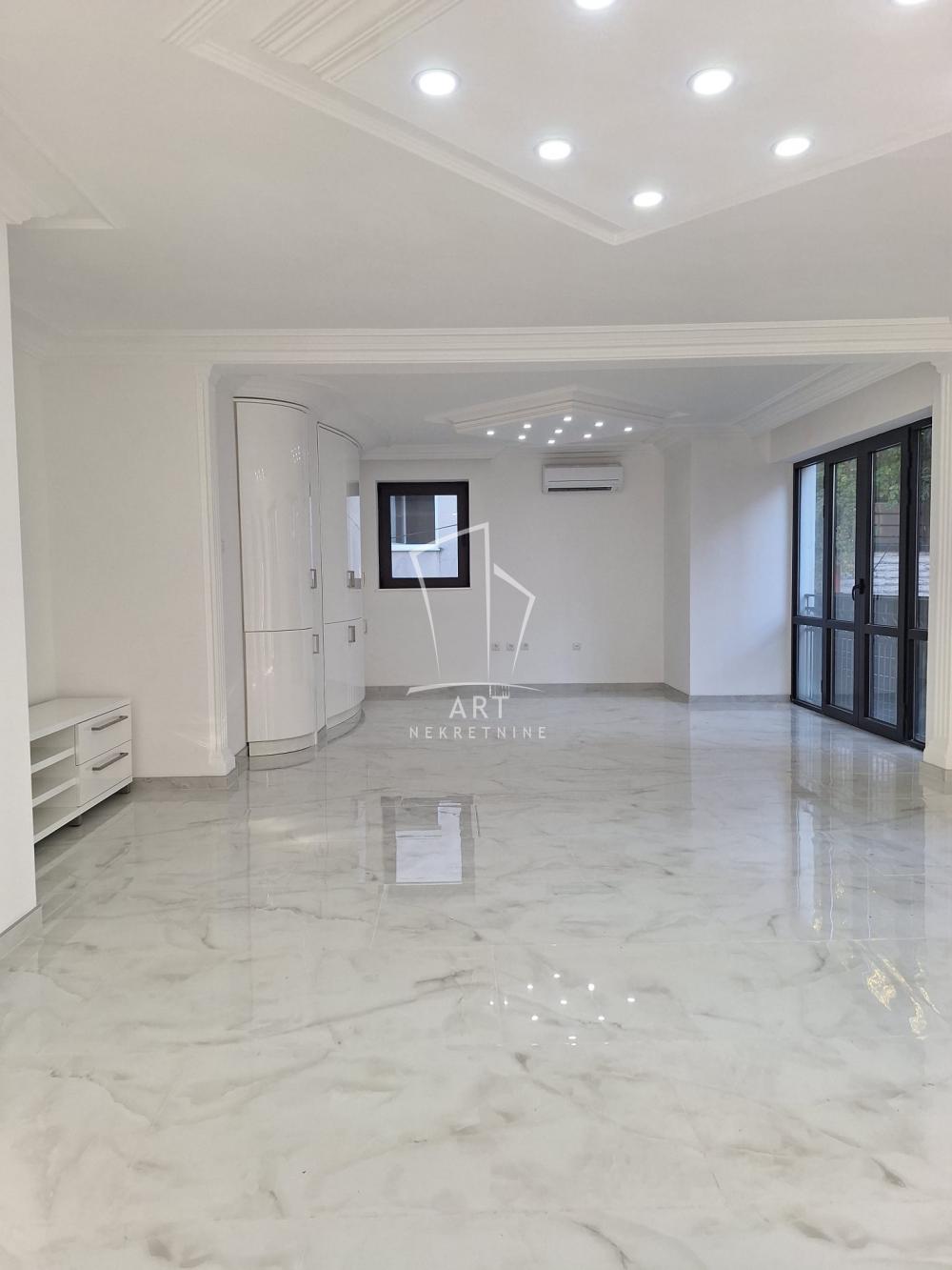 Slika 1 - Nikole Đurkovića,  Lokal za izdavanje, 153m2, 1.800€