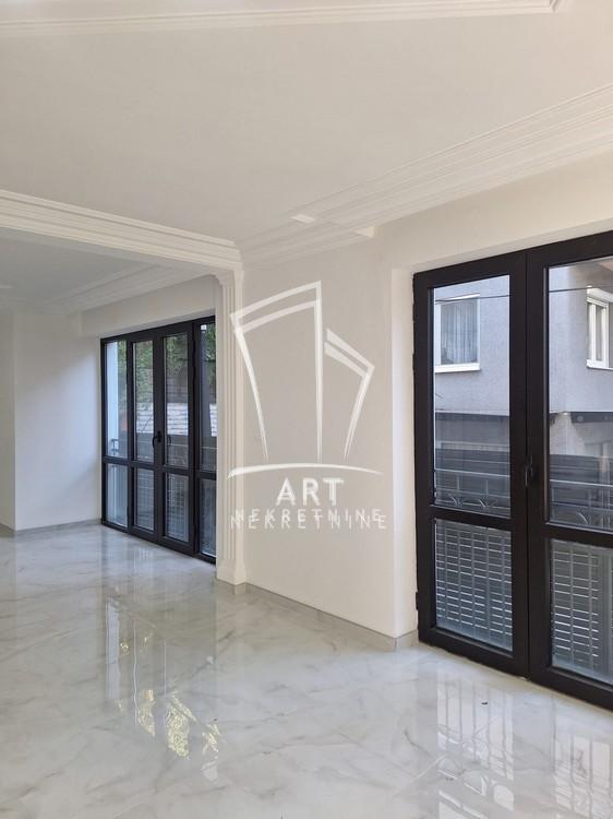 Slika 3 - Nikole Đurkovića,  Lokal za izdavanje, 153m2, 1.800€