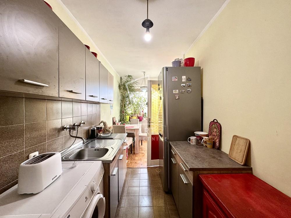 Slika 5 - Poručnika Spasića i Mašere, Dvosoban stan na prodaju, 50m2, 133.000€