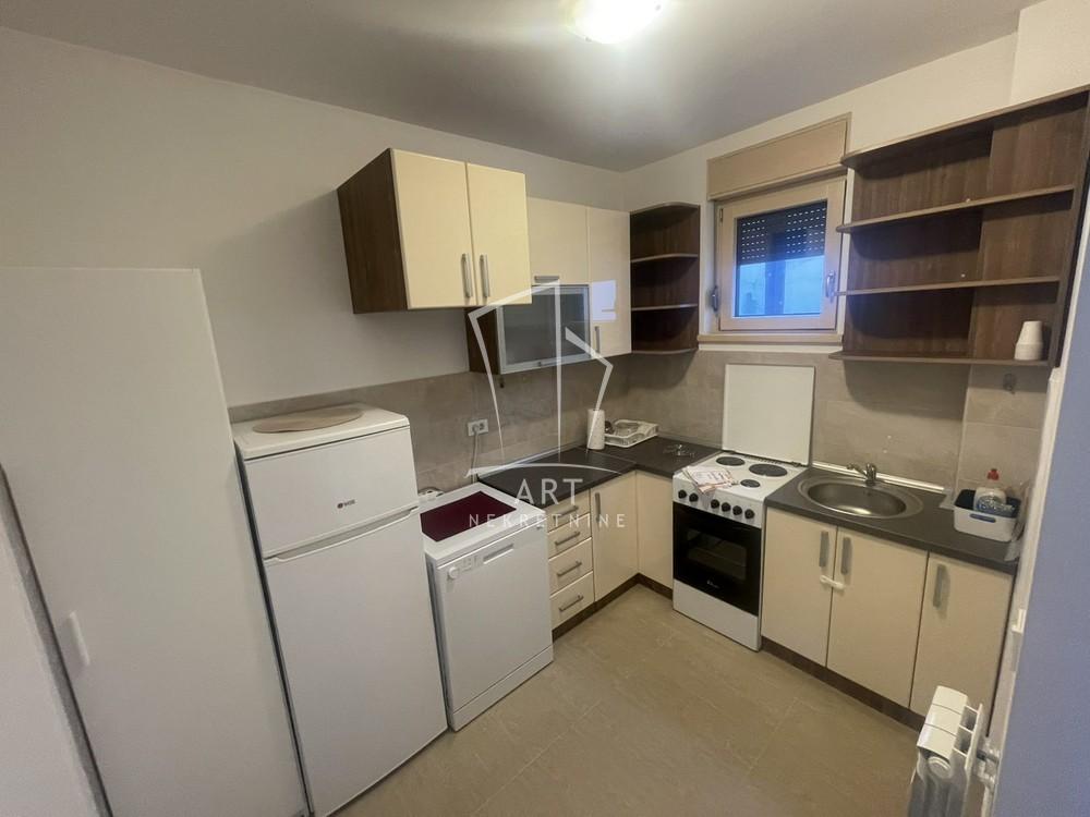 Slika 2 - Vojvode Stepe, Jednoiposoban stan za izdavanje, 56m2, 550€