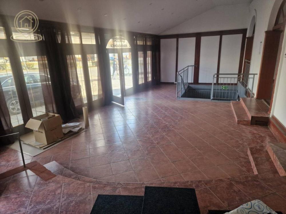 Slika 1 -  Lokal za izdavanje, 300m2, 1.200€