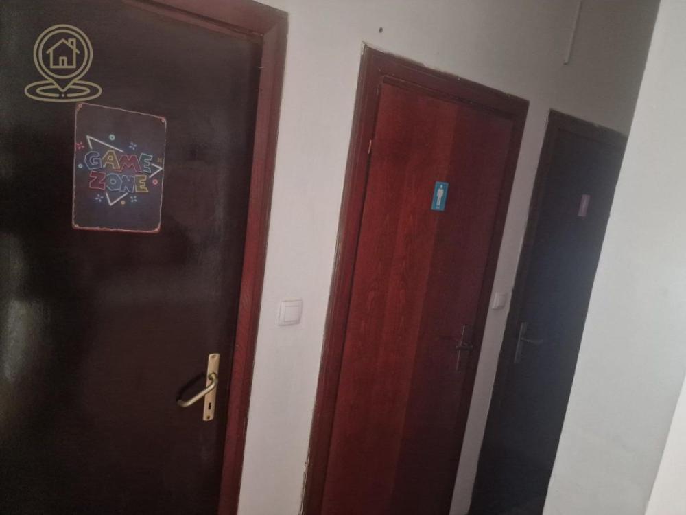 Slika 9 -  Lokal za izdavanje, 300m2, 1.200€