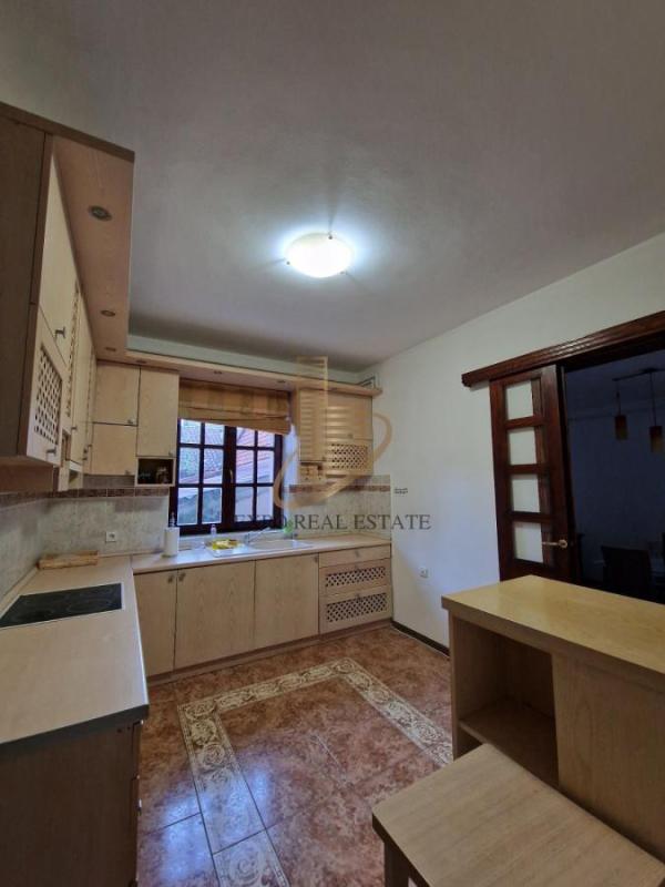 Slika 3 -  Lokal za izdavanje, 450m2, 3.500€