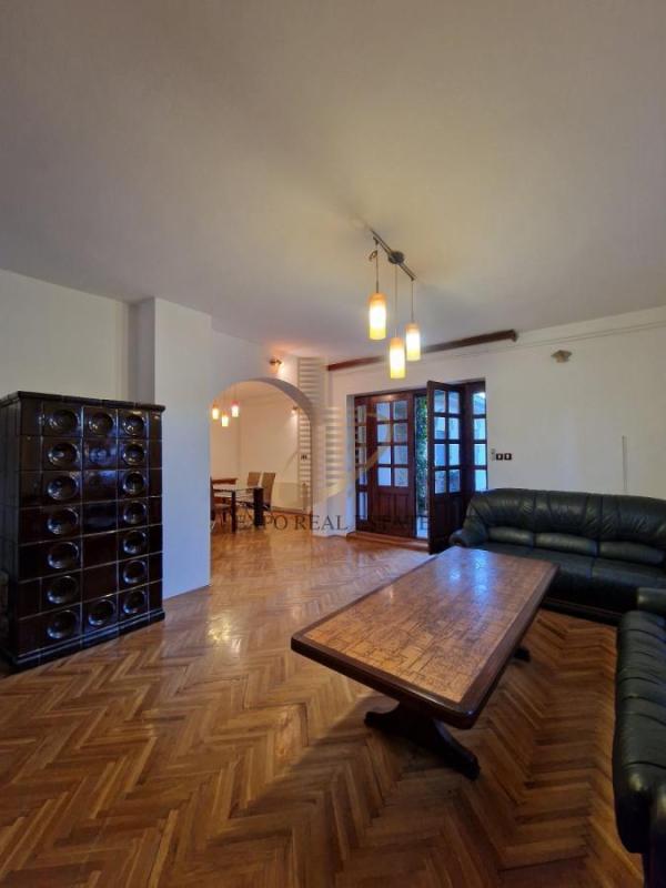 Slika 5 -  Lokal za izdavanje, 450m2, 3.500€