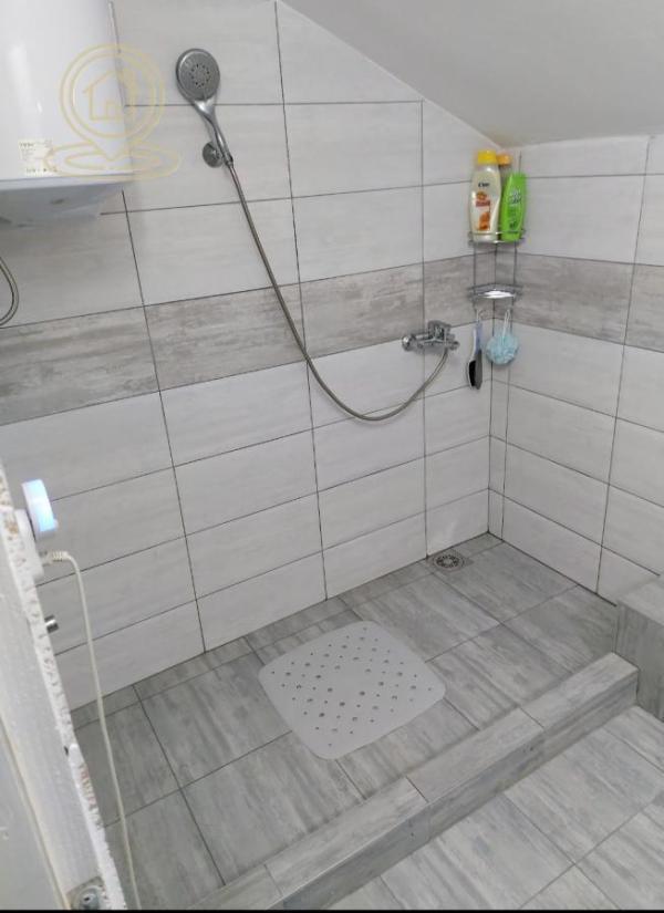 Slika 2 -  Kuća na prodaju, 190m2, 350.000€