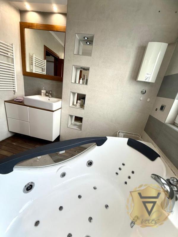 Slika 11 - Troiposoban stan za izdavanje, 96m2, 1.500€