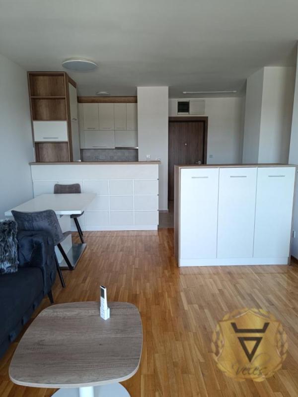 Slika 2 - Dvosoban stan za izdavanje, 60m2, 950€