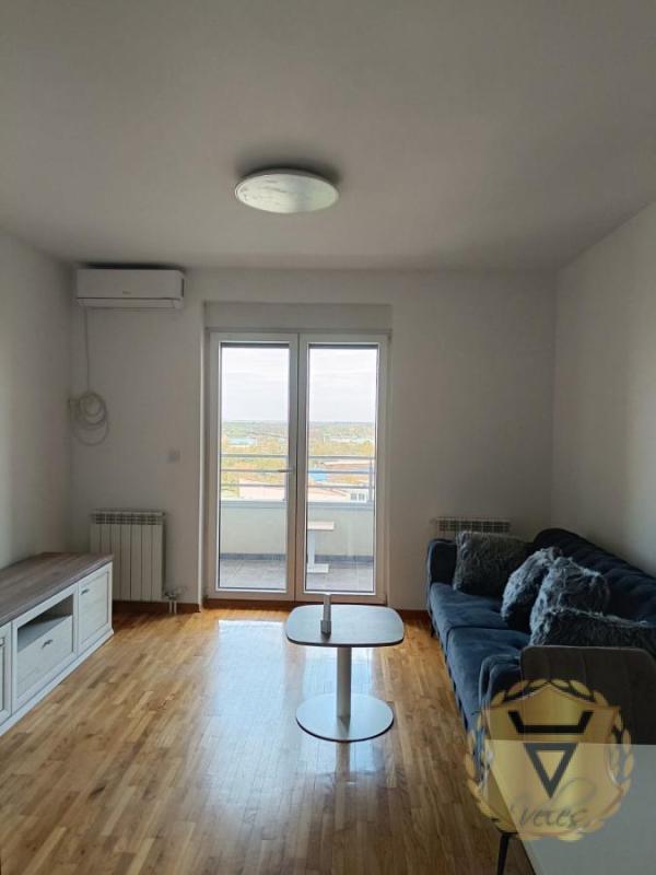 Glavna slika -Dvosoban stan za izdavanje, 60m2, 950€