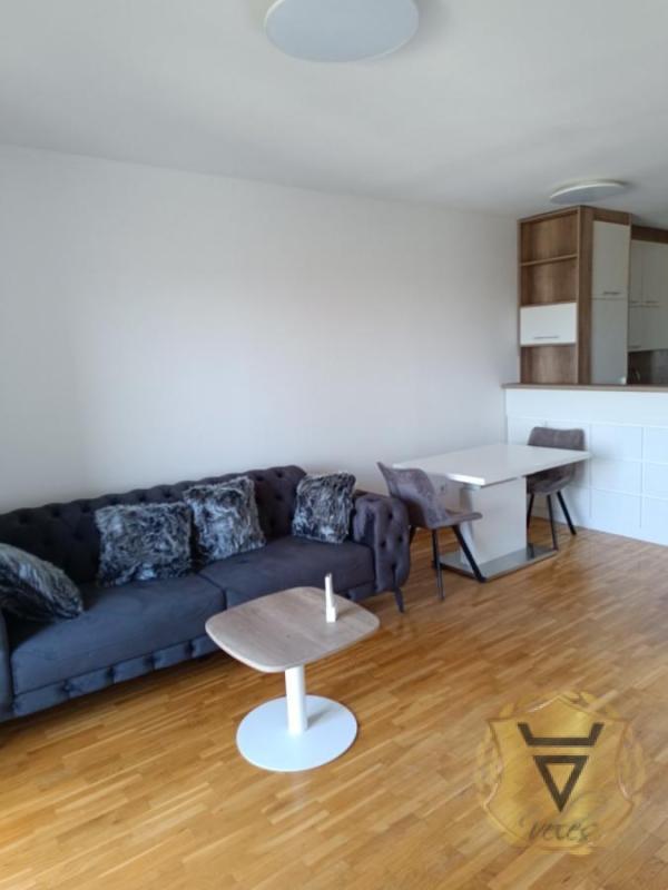 Slika 3 - Dvosoban stan za izdavanje, 60m2, 950€